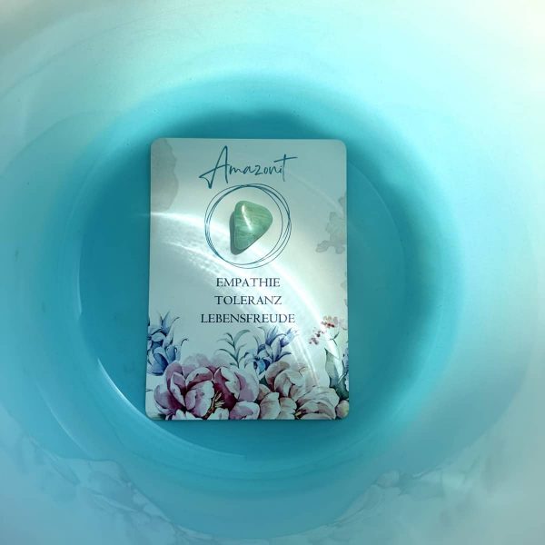 Kristallklangschale mit Amazonit Energie