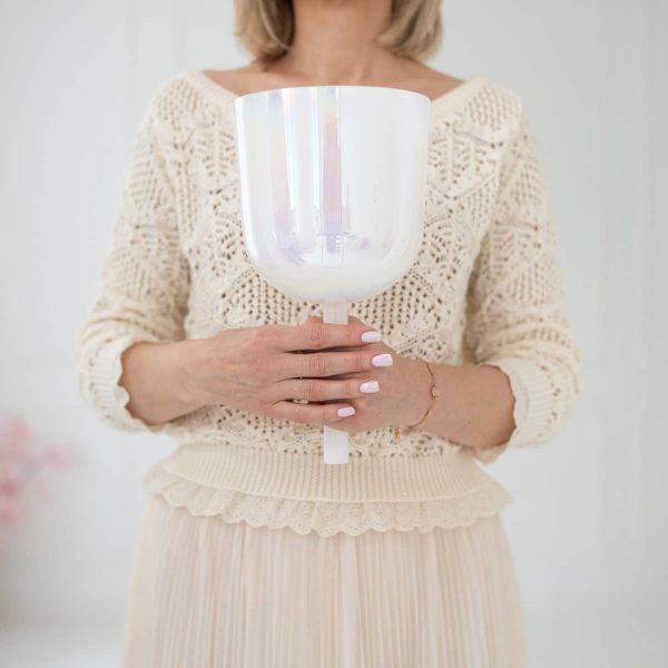 Kristallklangschale mit Bergkristall Energie